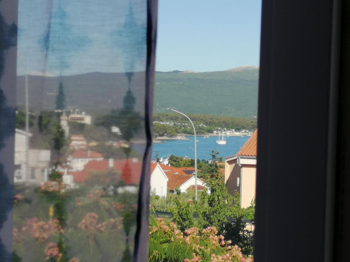 Apartmani Nevera Krk Town Buitenkant foto